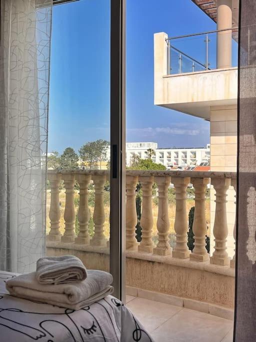 Teo Apartment بافوس المظهر الخارجي الصورة